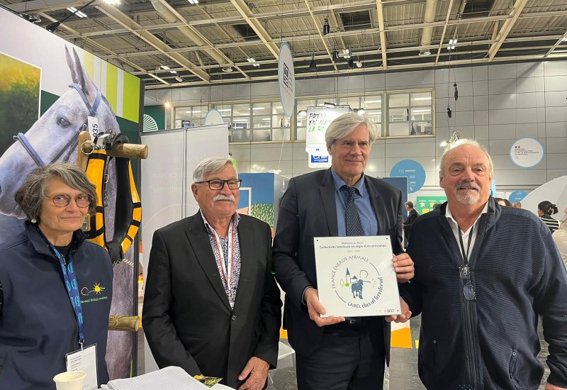 Félicitations aux trois collectivités labellisées CHEVAL TERRITORIAL mises à l'honneur au Salon des Maires.